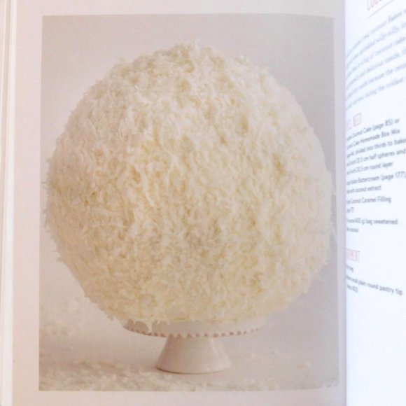 Fantastical Cakes Incredible Creations for the Baker in Anyone 1st Ed. 2018 HB - Picture 7 of 9